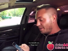 Velké kozy, Kuřba, Německé, Milf žcbp, Venku, Na veřejnosti, Realita, Tetování