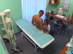 Kuřba, Podvádzanie, Pár, Doktor, Sestrička, Kancelária, Kozičky, Uniforma