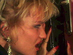 Anál, Blondýna, Kuřba, Sperma v puse, Evropské, Italské, Švédská rojka, Zastaralé