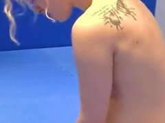 큰 가슴, 영국인, 레즈비언, 보지, 문신, 레슬링