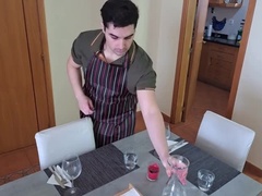 Kuřba, Striekanie semena, Šaty, Podpätky, Výprask, Orgazmus, Pička, Striekať