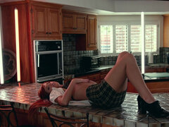 Kuřba, Stříkání spermatu, Roztomilá, Honění, Kuchyně, Kalhotky, Zrzavé