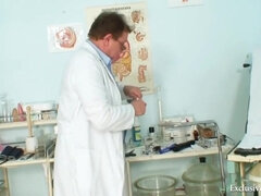 Freaky Doctor - Manuela