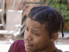 Amatoriale, Pompino, Sega, Interrazziale, Punto di vista pov, Pubblico, Schizzi, Terzetto