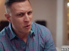 Anal, Sucer une bite, Brunette brune, Double pénétration, Hard, Hd, Plan cul à trois