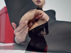 champagne 2 - Areana Fox