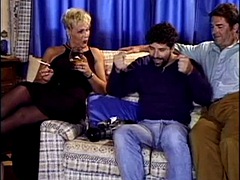 Anál, Velké kozy, Blondýna, Evropské, Gangbang, Dospělé, Kozičky, Zastaralé