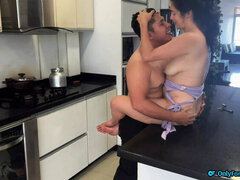 Cuckold, Hd, Homemade, Latinské, Různé pohledy, Stříkání, Nevlastní máma, Manželka