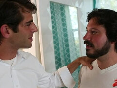 Baben, Svart, Brunett, Fingering, Hårig, Onani, Fitta, Leksaker