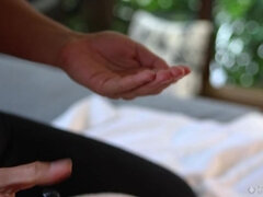 Kuusysi, Suihinotto, Ruskeahiuksinen, Selkäsauna, Hieronta, Pillu