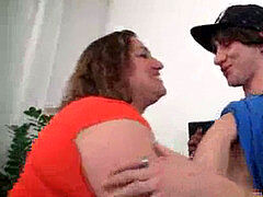 Bbw, Macaté, Hrubé