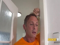 Salle de bains, Belle grosse femme bgf, Sucer une bite, Rondelette, En levrette, Européenne, Énorme, Plan cul à trois