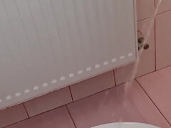 18 χρονον, Κολλέγιο, Ομοφυλόφιλος, Κατούρημα, Πρώτου προσώπου, Κοκκαλιάρης, Μόνος, Έφηβος