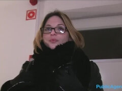 Amatorka, Duże cycki, Blondynka, Francuski, Hd, Na wolnym powietrzu, Publiczny, Cycki