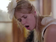 Blonde, Adolescente