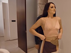 Stor pik, Brunette, Billig tøs, Teenager, Bryster