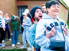 Iso perse, Iso kulli, Isot tissit, Suihinotto, Ruskeahiuksinen, Takaapäin, Äiti jota haluaisin panna, Julkinen