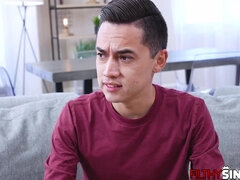 18 jaar, Grote mammen, Hondjeshouding, Harig, Moeder die ik wil neuken, Natuurlijke tieten, Realiteit, Taboe