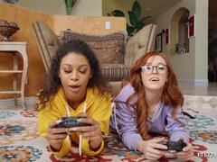 Sort, Imellem racer, Orgie, Røvhåret, Teenager, Trekant