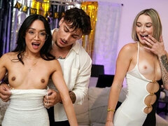 18 anos, Bundão, Pauzão, Boquete, Morena, Interracial, Melharucos naturais, Tetas