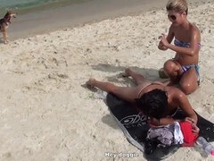 Amatorka, Duże cycki, Brunetka, Masaż, Na wolnym powietrzu, Nastolatki