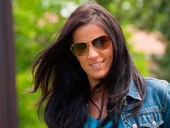 Duży tyłek, Duży kutas, Duże cycki, Obciąganie, Brunetka, Styl na pieska, Mamuśka, Punkt widzenia