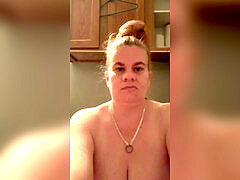 Amateur, Belle grosse femme bgf, Fait maison, Humiliation, Mère que j'aimerais baiser, Maman, Esclave, Pute