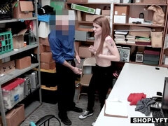 Pompino, Brunetta, Schizzo di sborra, Pisello, Realtà, Rasata, Magra, Ragazza