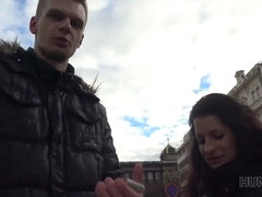 Leie, Paar, Gehörnter ehemann, Tschechisch, Pov, Öffentlich, Jungendliche (18+), Ehefrau