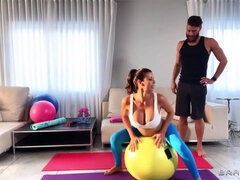 Alexis Fawx And Xander Corvus - A 40plus Lady With Big Bosoms Gets Pounded Hard In Y