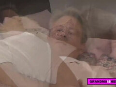 Store bryster, Blondine, Lækker, Par, Bedstemor, Fisse, Teenager, Trekant