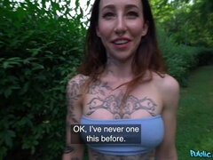 Rumpa, Avsugning, Doggystyle, Fingering, Hardcore, Pengar, Fitta, Tatuering