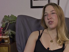 Blondine, Fødder, Lesbisk, Barberet, Solo, Bryster, Legetøj, Vibrator
