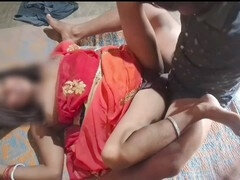 Desi bhabhi has a steamy hookup at home