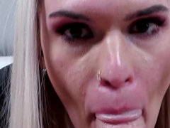 Amatör, Stora tuttar, Avsugning, Universitet, Sperma shot, Ladyboy, Pov