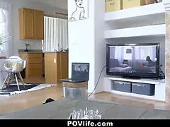 Μελαχροινή, Ηδ, Τέρας, Οργασμός, Μικρούλης, Πρώτου προσώπου, Έφηβος, Ιντερνετική κάμερα