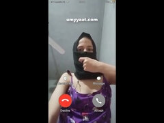 Amaterji, Arabci, Azijci, Debela dekleta, Francozinja, Milf, Mama, Dokolenke