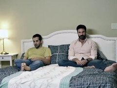 Meia nove, Quarto, Morena, Casal, Transar de quatro, Sexo grupal a quatro, Lambendo, Xoxota