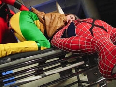 큰 엉덩이, 큰 음경, 오랄섹스, 도기스타일, 자연의 가슴, 청소년, 쓰리섬, 젖가슴