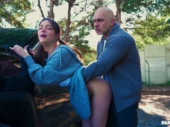 Velký zadek, Velké péro, Velké kozy, Kuřba, Brunetka, Na pejska, Venku