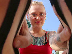 Filigrán alkatú, Zoknik