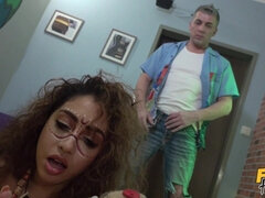 Kuřba, Európskej, Sedenie na tvári, Kuchyne, Lesbické, Prirodzené prsia, Pička, Kozičky