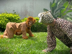 18 let, Amatéři, Brunetka, Masturbace, Venku, Na veřejnosti, Drsné akce, Wrestling