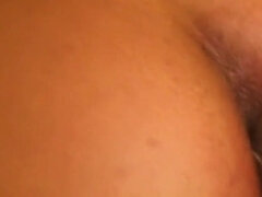 Enthousiasteling, Oudere vrouw, Harig, Latijnse vrouw, Machine neuken, Rijpe lesbienne, Natuurlijke tieten