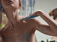 Superbe Amelie Lou Passion for Painting: Babe, Blonde  Solo Porn