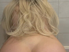 Ερασιτέχνης, Μεγάλος κώλος, Ξανθιά, Δαντέλα, Ώριμη γυναίκα, Φυσικά βυζιά, Μόνος, Βυζιά