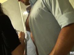 Kont, Kreng, Pijpbeurt, Masturbatie, Feest, Kut duiken, Tiener, Tieten likken