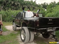 Popó, Kisbaba, Fekete, Cumizás, Természetes mellek, Tini, Hármas, Begyek