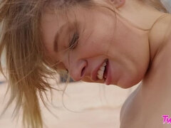 Meia nove, Masturbação, Melharucos naturais, Ao ar livre cartaz de rua outdoor, Piscina, Tatuagem, Tetas, Molhadoa