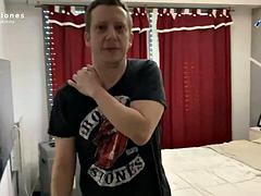 Cumizás, Érdekes, Kőkemény, Latin lány, Tetkó, Tini